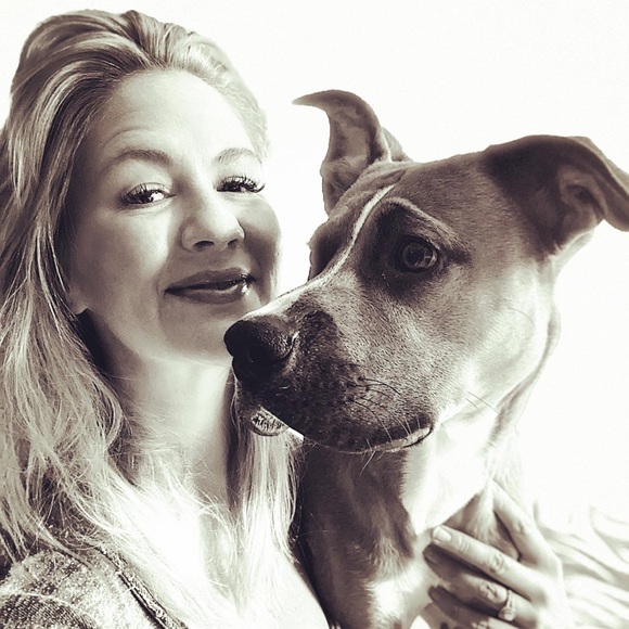 Meet your Posher, Hayley - Picture 1 of 1